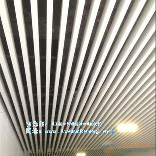 型材铝方通幕墙装饰材料